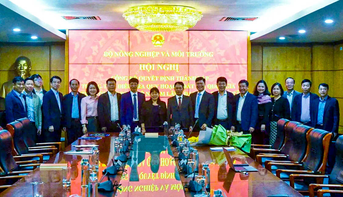 Kiện toàn tổ chức quản lý đất đai quốc gia trong giai đoạn phát triển mới